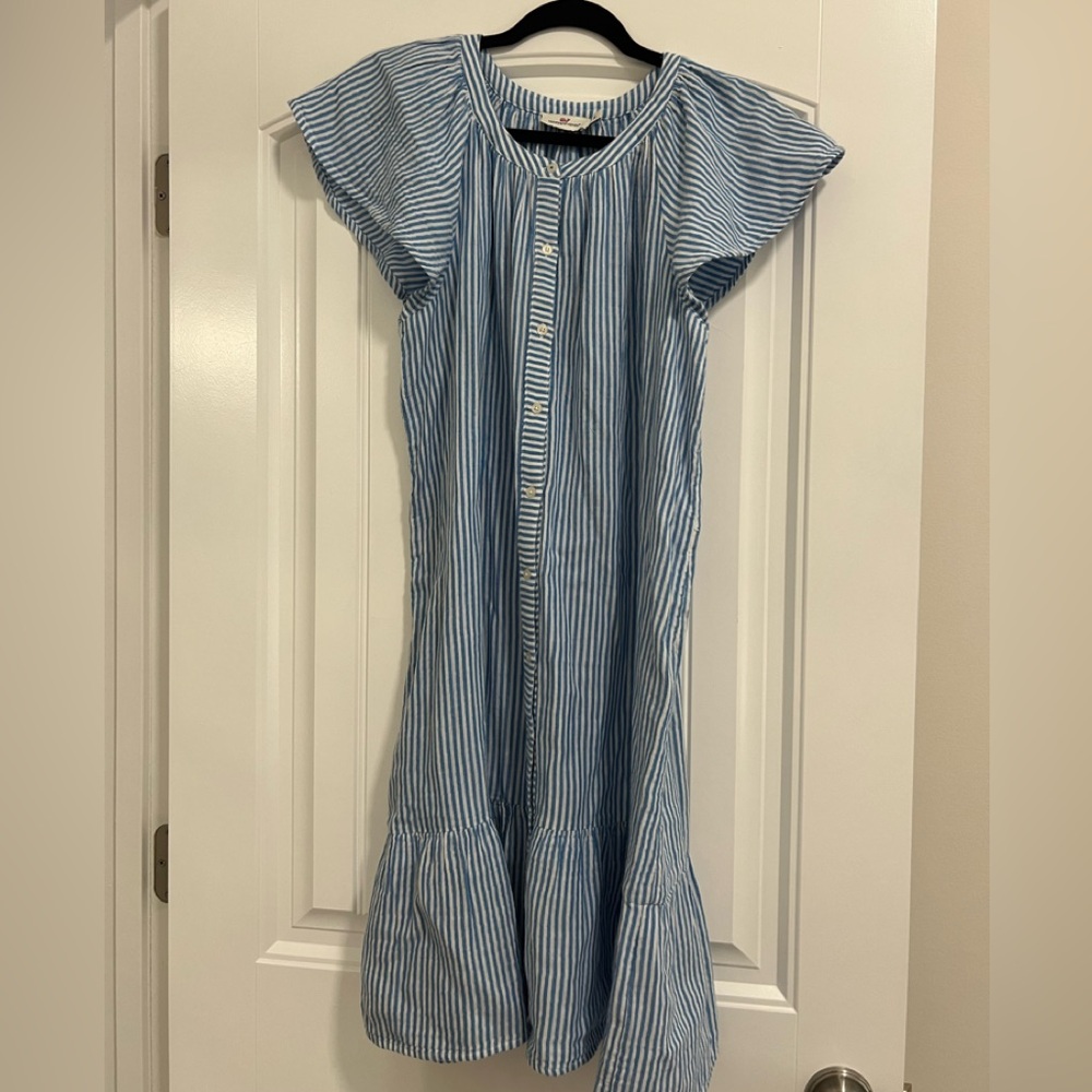 Vineyard vines, dress size medium